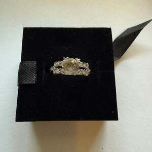 Vintage rhinestone costume  Ring Size 5